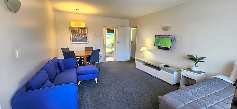 Aalton Motel