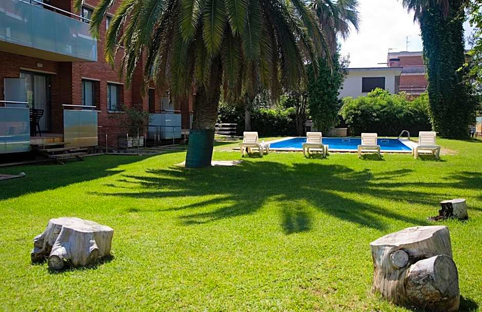 SG Costa Barcelona Apartments
