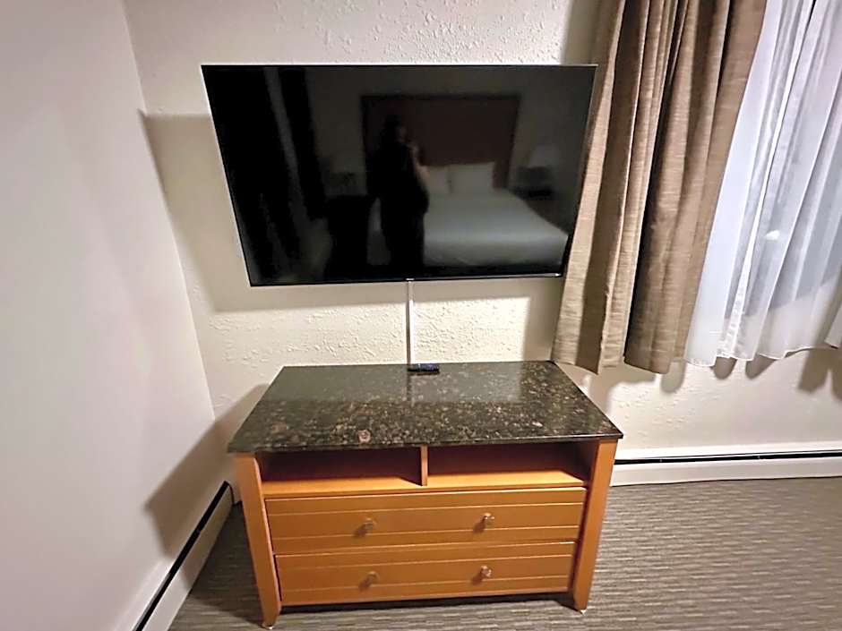 Anavada Inn & Suites - Grande Prairie