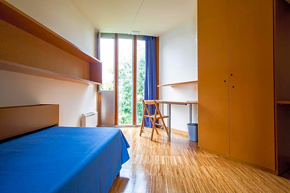 Residencia Universitaria Resa O Castro