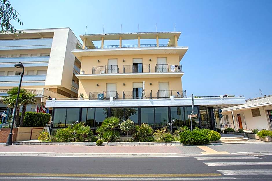 Hotel Deanna