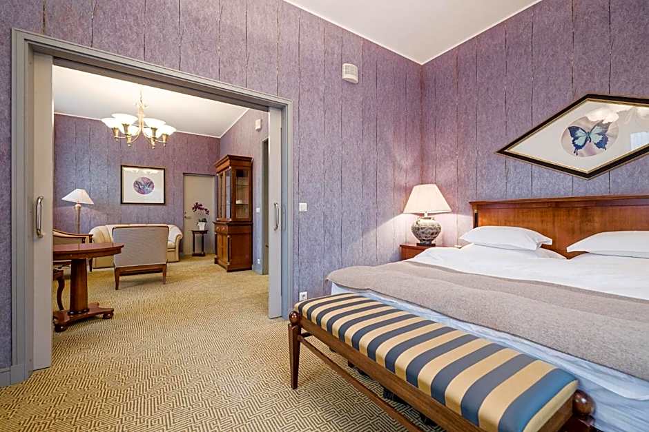 Grand Hotel Viljandi