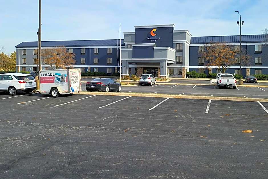 Comfort Inn Bourbonnais Near I-57