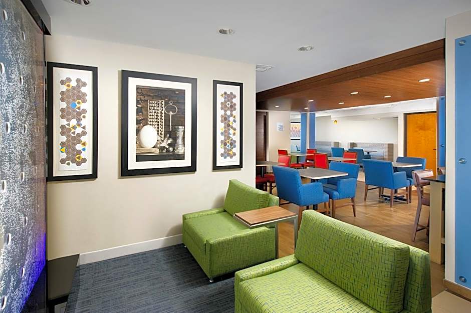 Holiday Inn Express & Suites San Antonio - Downtown Market Area By IHG