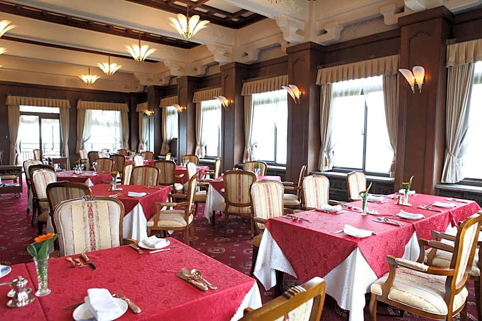 Gamagori Classic Hotel