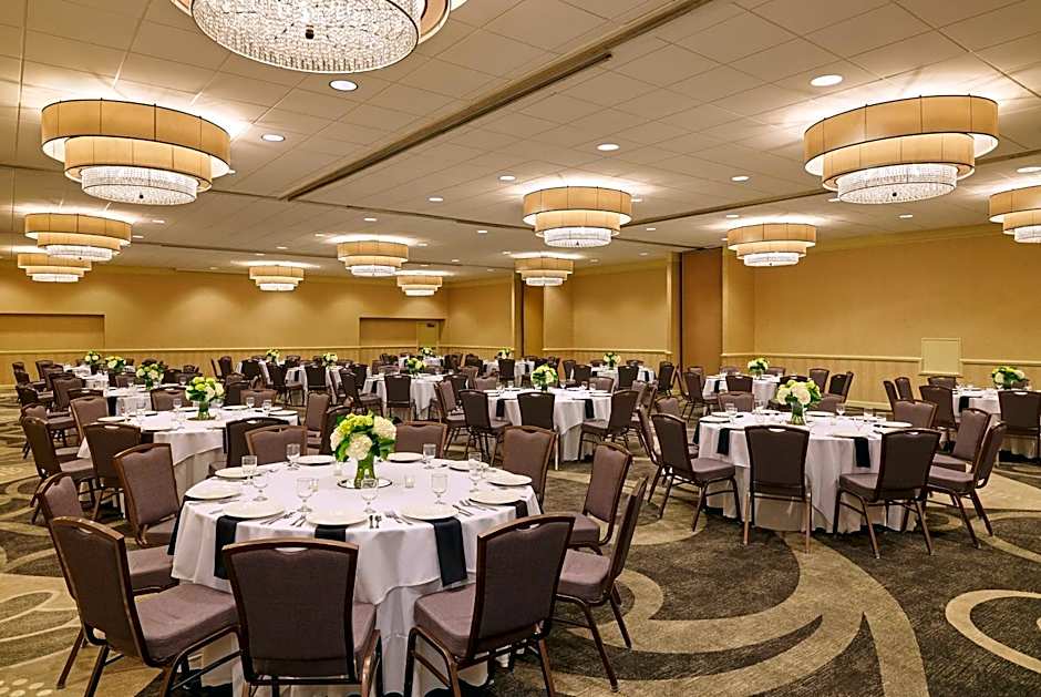 Hilton Kansas City Airport