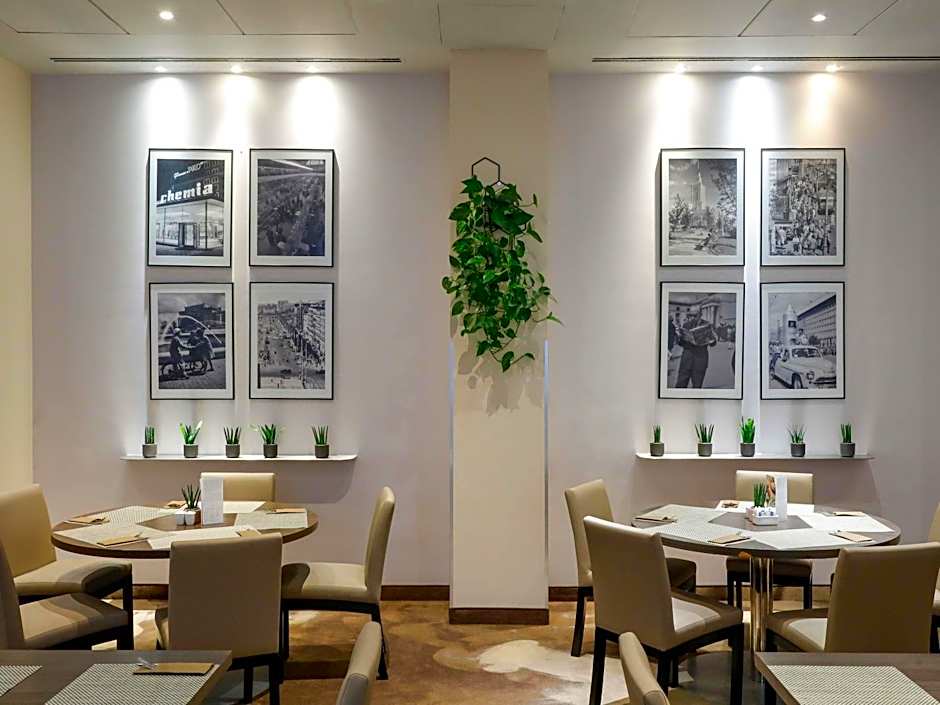 Mercure Warszawa Grand