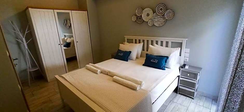 Pillbox Seafront Studios and Apartments