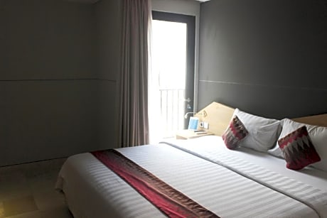 Superior Double Room - Free Drop to Airport