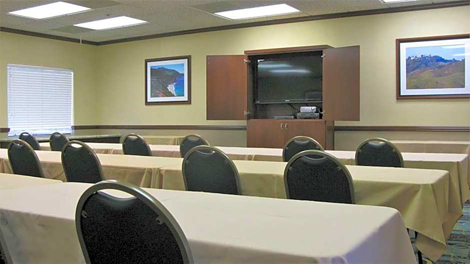 Quality Suites Downtown San Luis Obispo