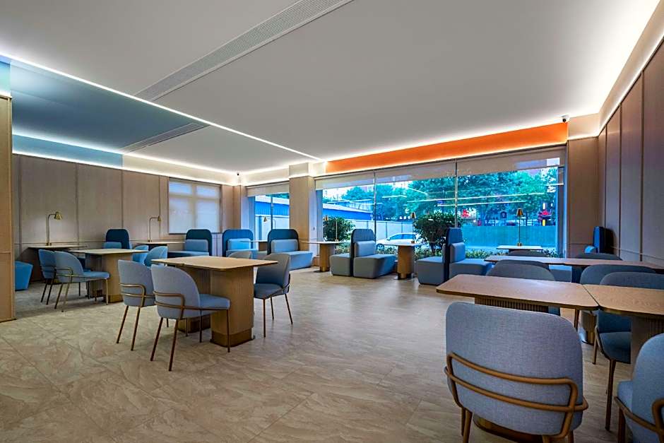 Hanting Hotel Puyang Stadium Lishan Road