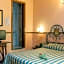 Hotel Monica