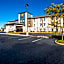 Comfort Inn & Suites Cave City