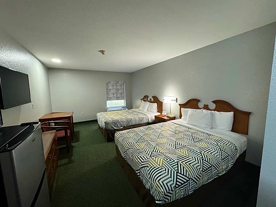 Star City Inn & Suites