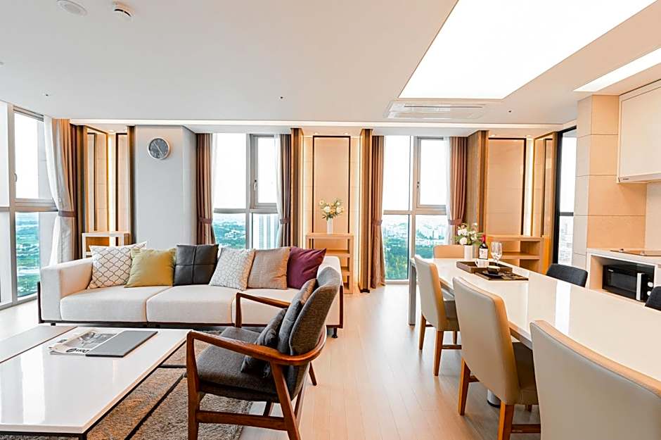 J One Hotel Cheongju