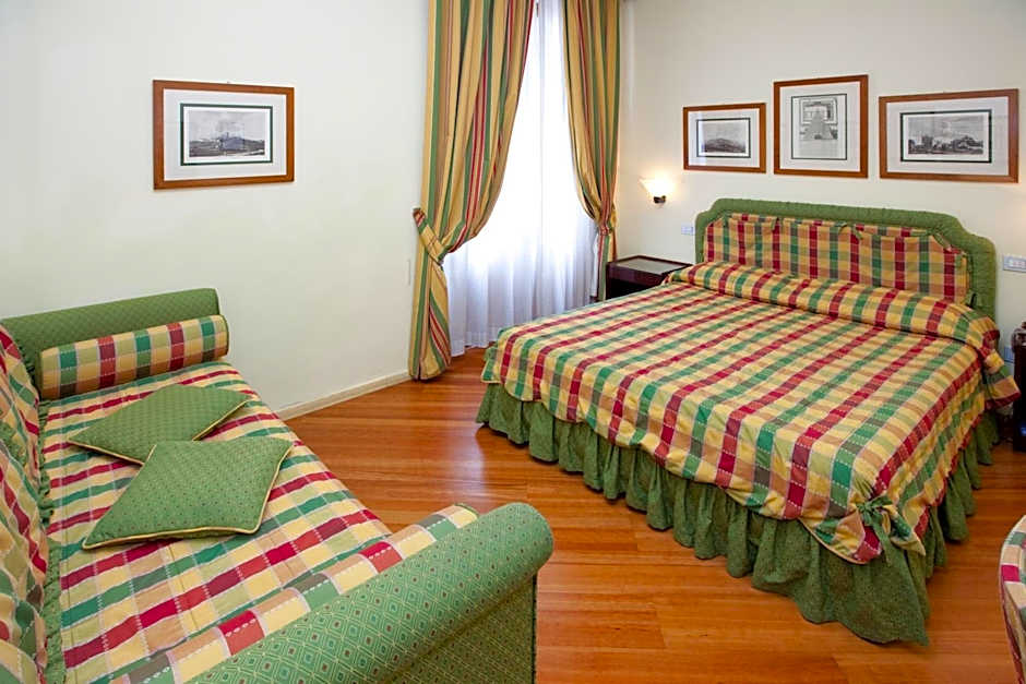 Hotel Italia