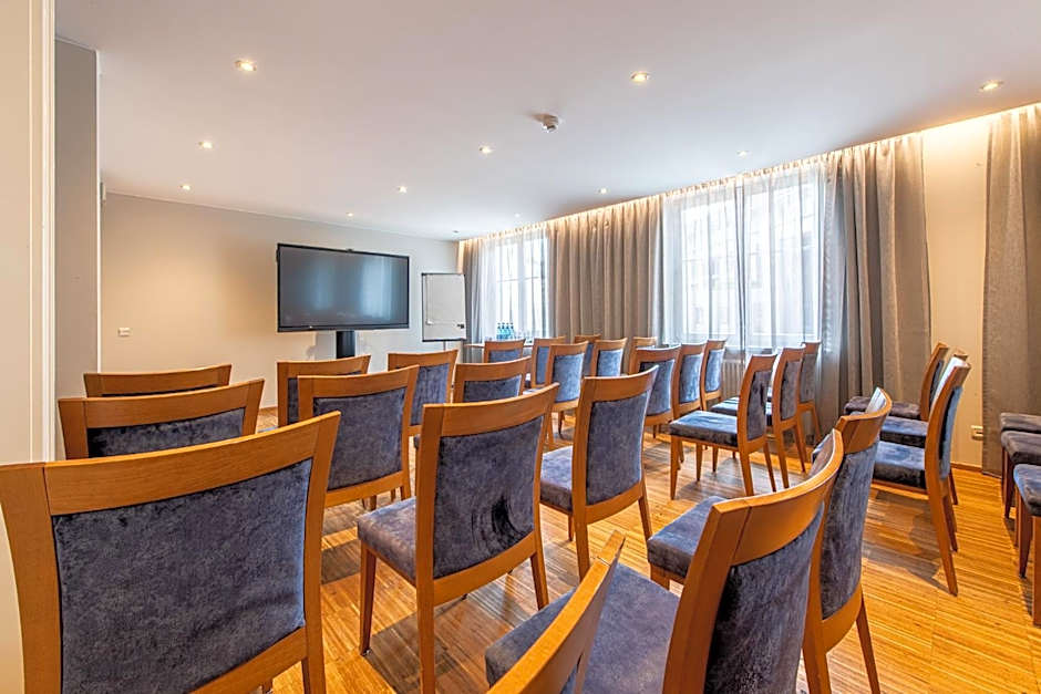 HOTEL POST alpine cityflair