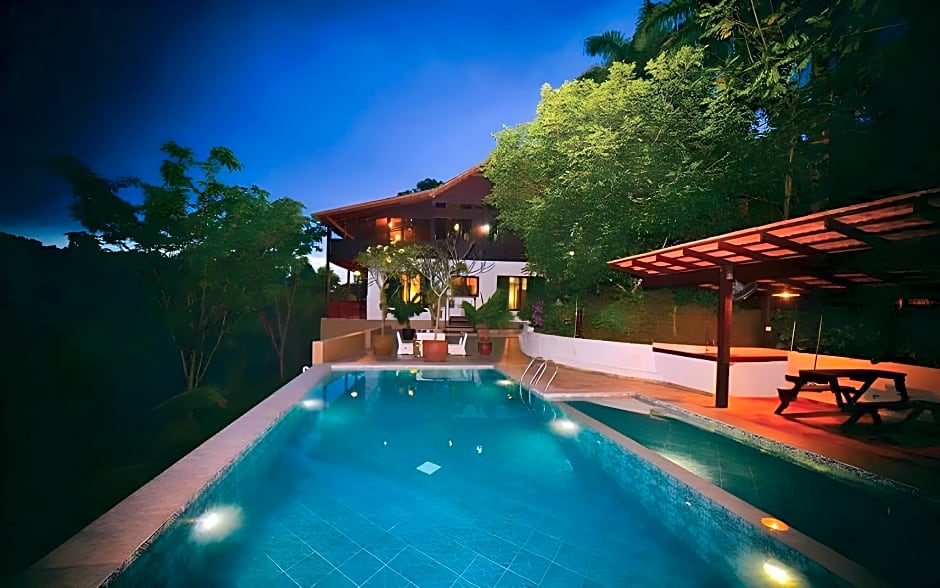 De Serenity - Exclusive Jungle Retreat