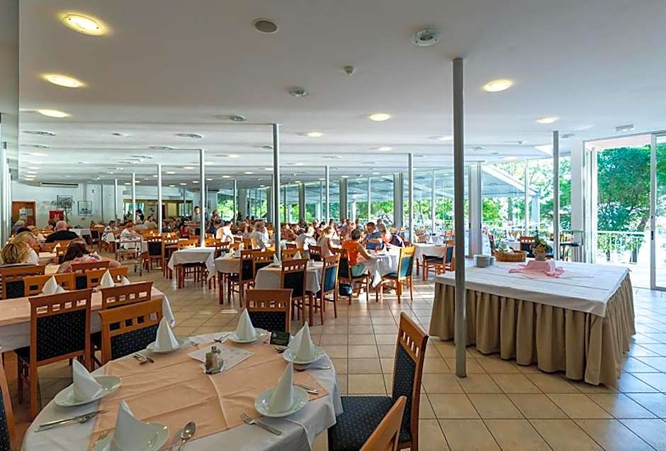 Tourist Settlement Brzet