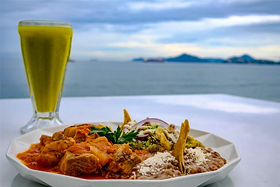 Best Western Plus Luna del Mar