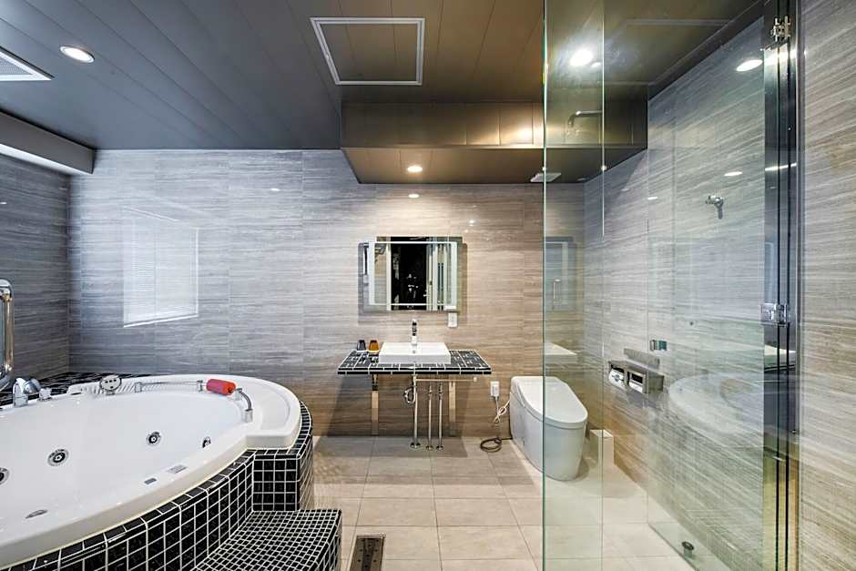 Hotel Front Inn Fukuoka Airport