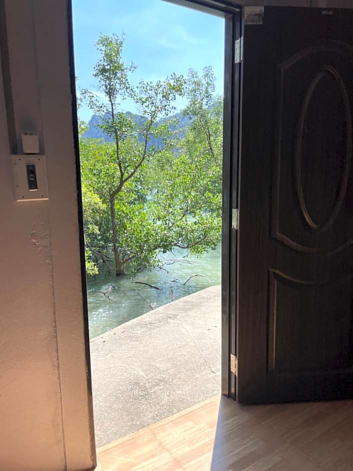 Social Quarters Blanco - Youth Hostel 18 to 35 Only