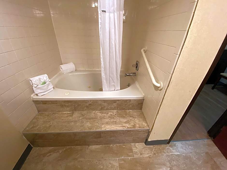 Wyndham Garden Grand Rapids Airport