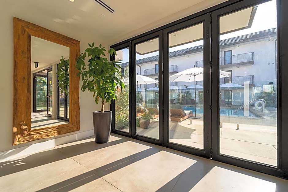 The Lum Hotel Los Angeles Stadium District