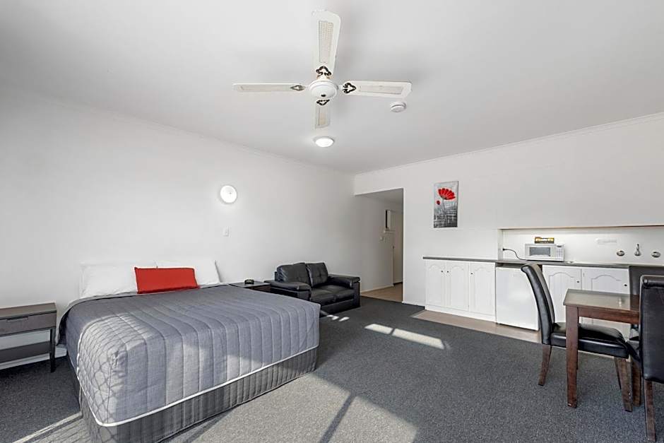 Comfort Inn & Suites Riverland