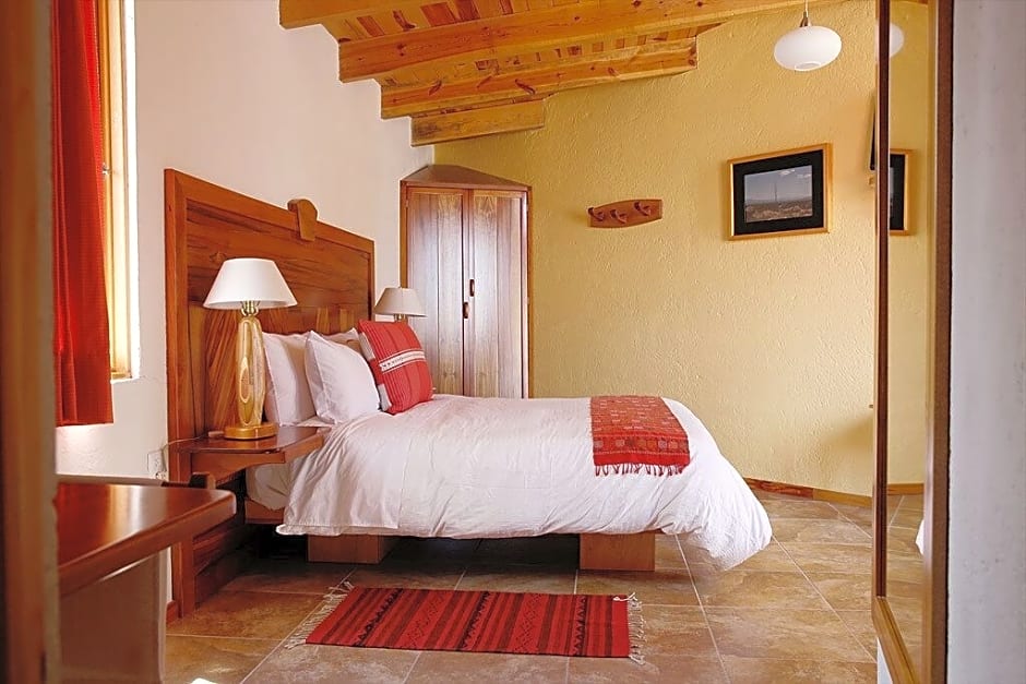 Casa Tsaya Boutique