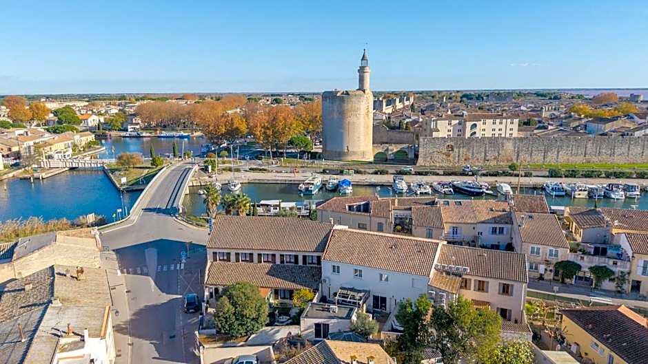 Hôtel La Maison des Croisades - Au pied des Remparts