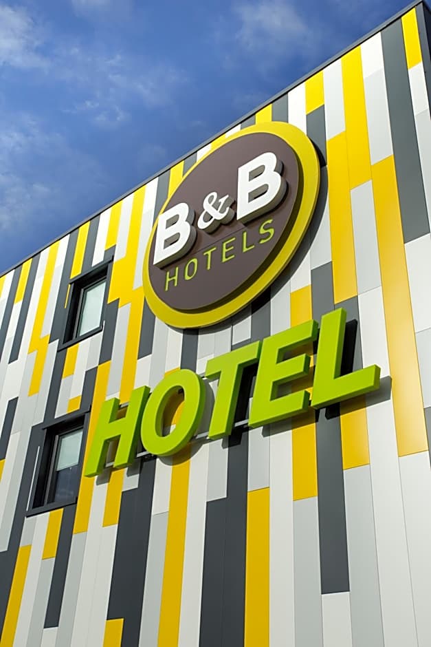B&B HOTEL Niort Marais Poitevin