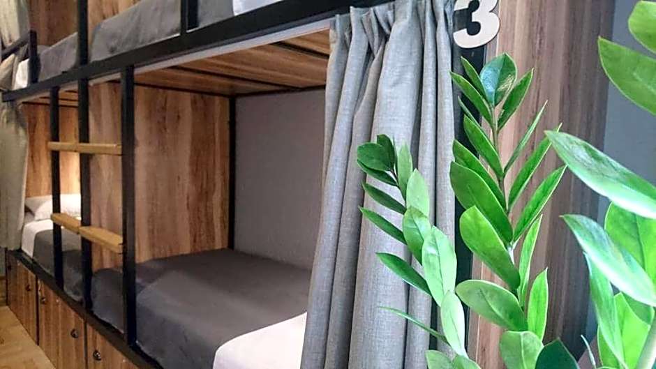 Hostel Nomad
