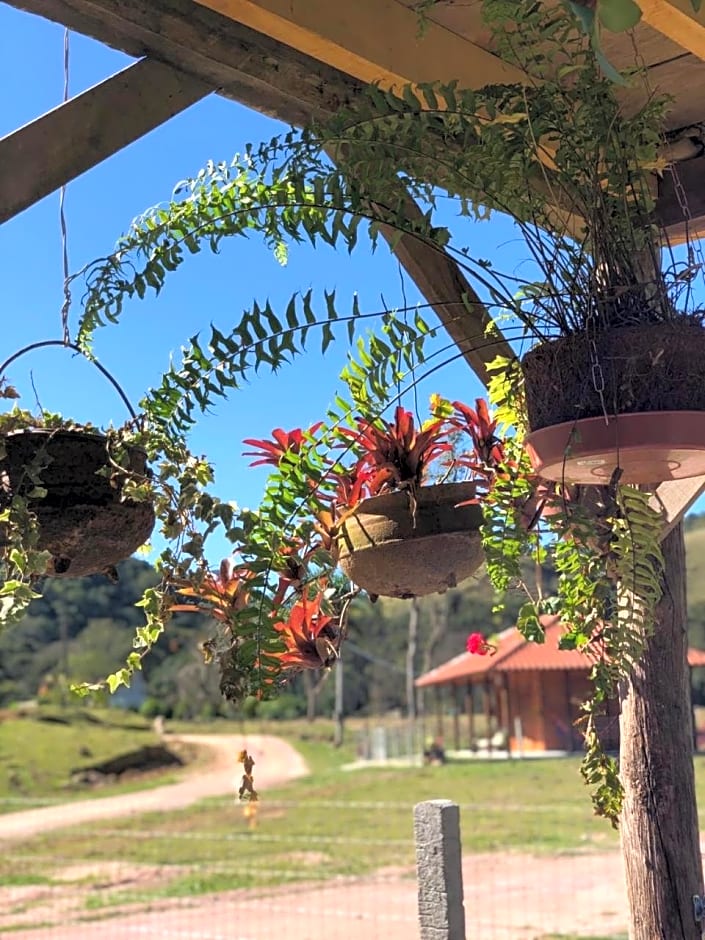 Caminhos da Serra do Tabuleiro - Chalé do Lago