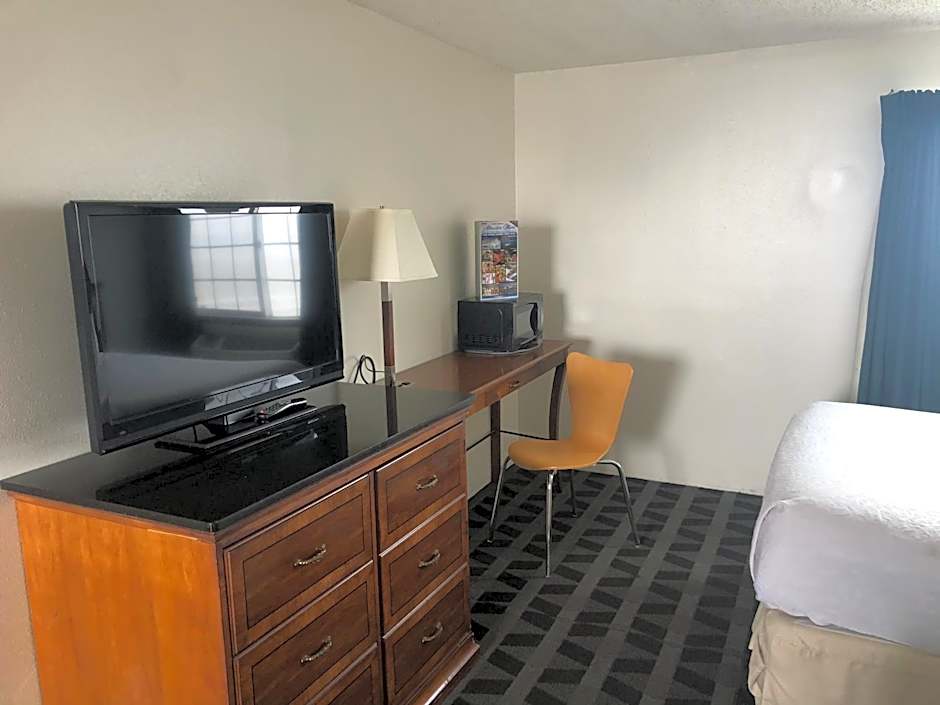 Motel 6 Missoula, Mt - Wye - Travel Plaza