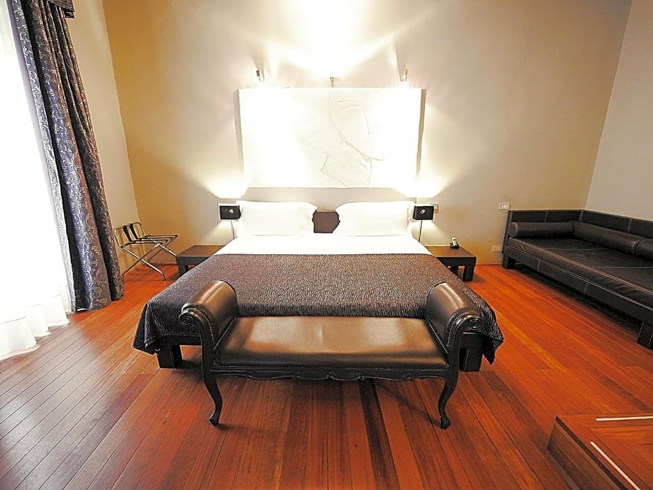 Borghese Palace Art Hotel