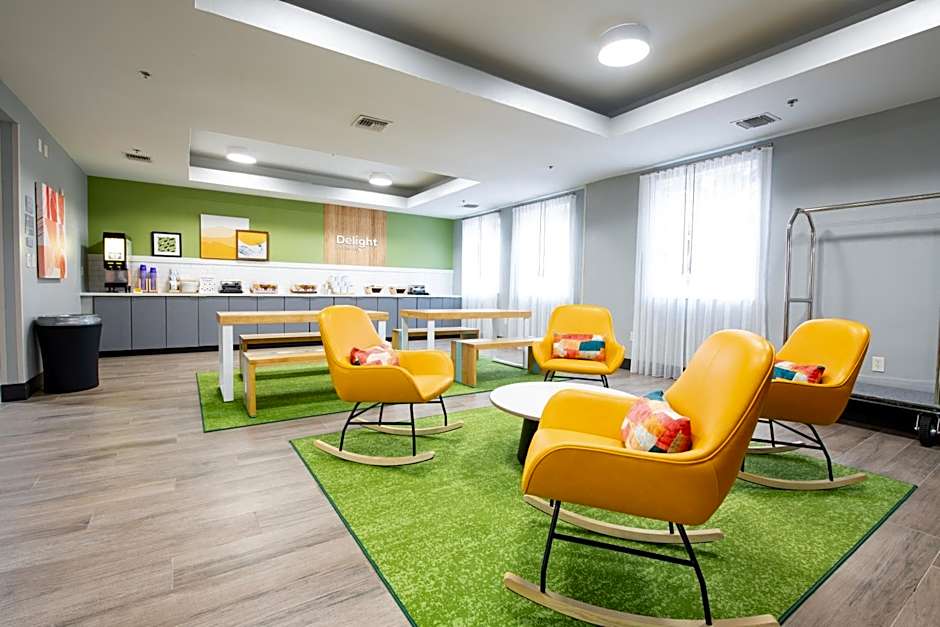 Spark by Hilton Lafayette South