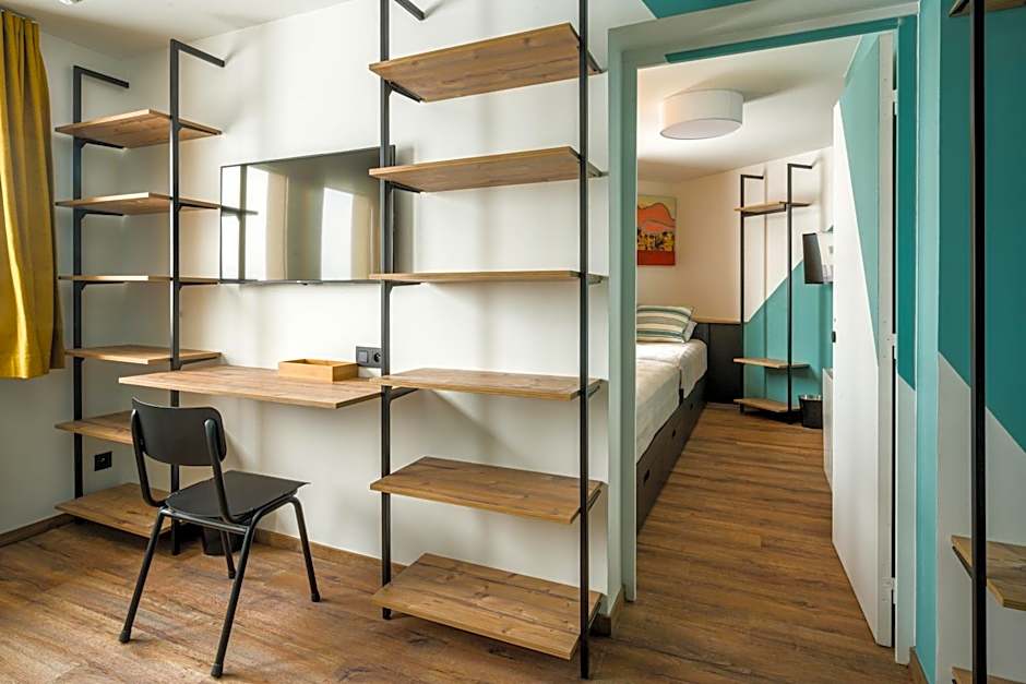 L'Outa Hotel Restaurant