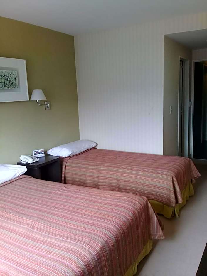 MIL810 Ushuaia Hotel