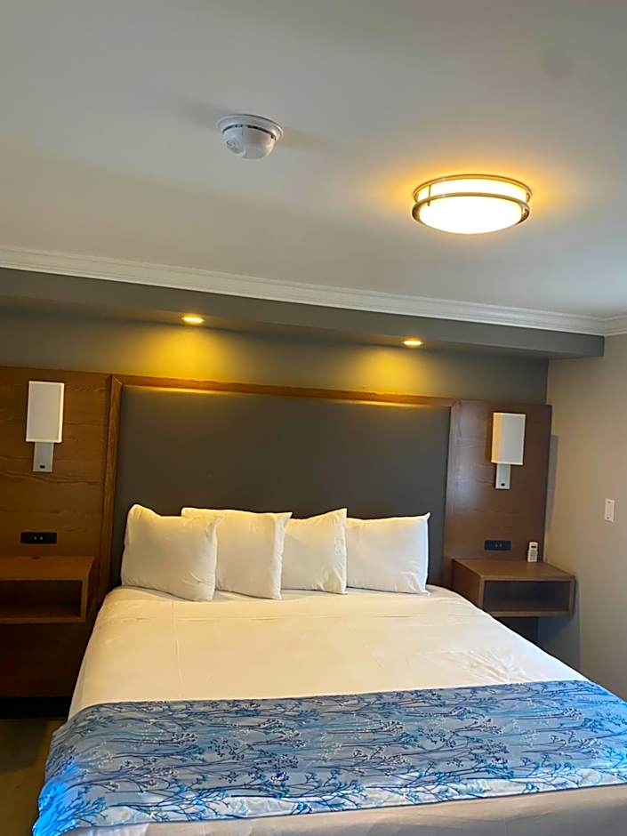 Coastal Sands Inn