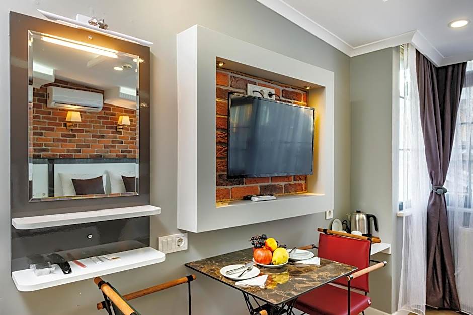 Gloria Suites Old City