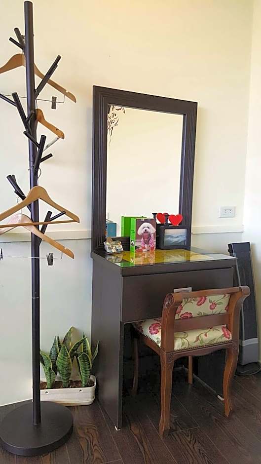 Qinbian B&B