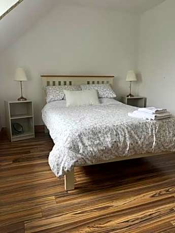 Double or Twin Room with Bathroom