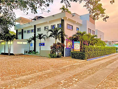 Hotel Boutique Chateau de la Mar