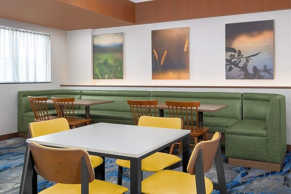 Fairfield Inn & Suites by Marriott Martinsburg