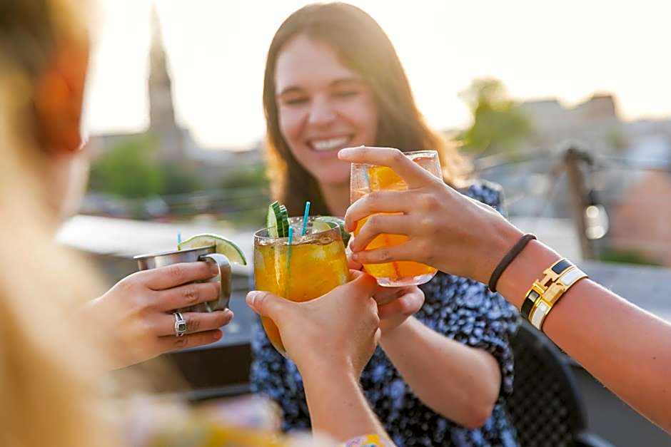 The Vendue, Downtown Art Hotel