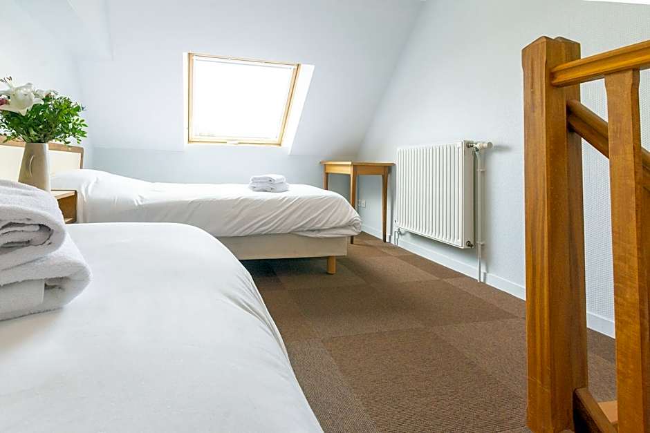 Logis Hôtel & Restaurant - Le Saint-Louis