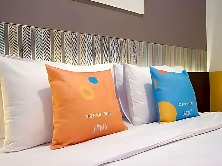 Sans Hotel Good Wish Semarang