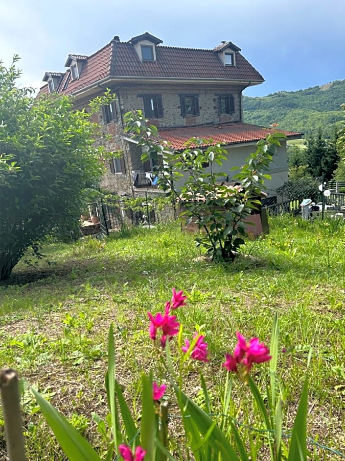 Cascina Ciosse B&B