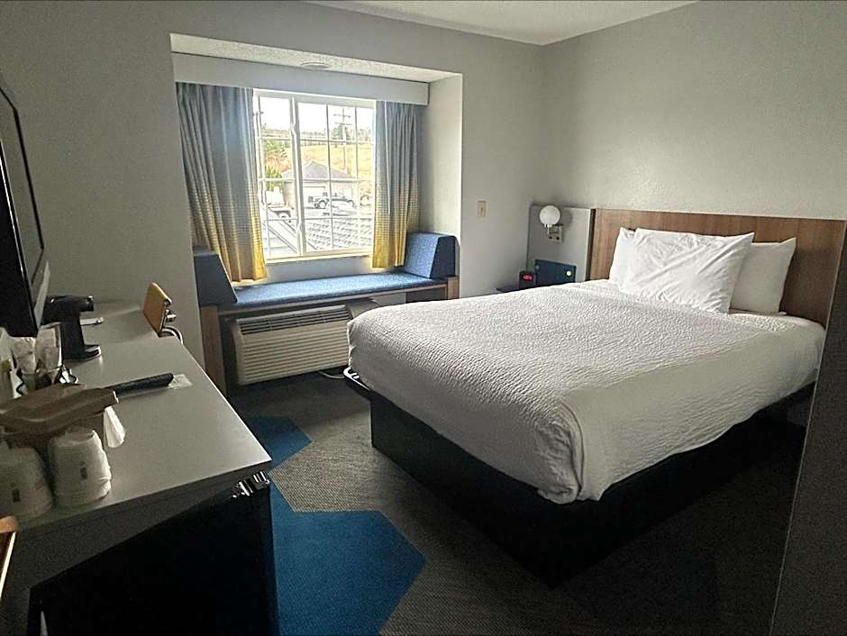 Microtel Inn & Suites By Wyndham Mansfield